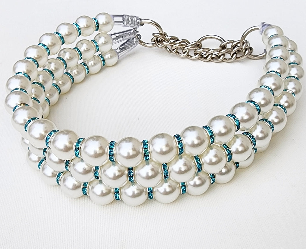 The Dime Piece Pearl Collar - Sky Blue